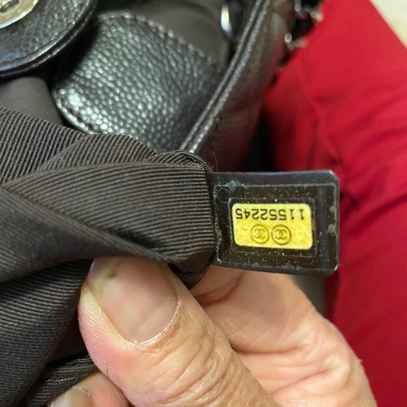 Chanel Caviar Petit Shopping Tote - brown - Picture 7 of 10